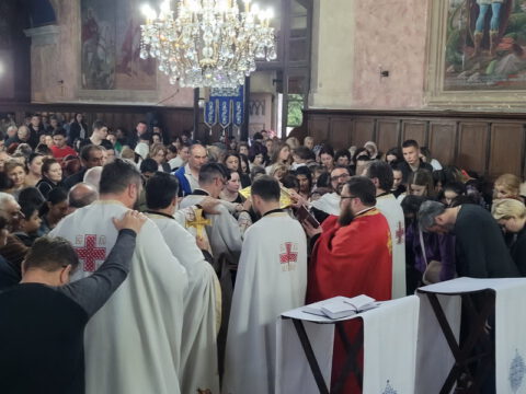 IMG-7d01b1b4f8ba497d423d75e0e5a8e3bc-V_resize