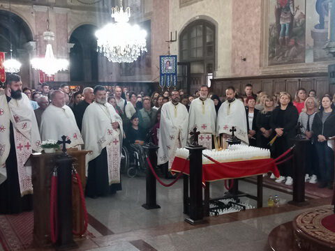 IMG-9c1bbb396447956a717c211168150558-V_resize