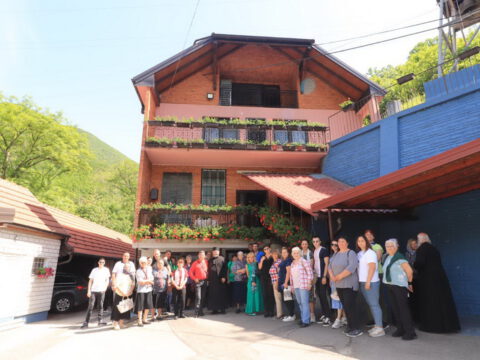 IMG-b8e54e94b656a524347dd2402da32619-V_resize