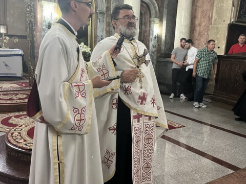 IMG-b96a898bb4bbda618ca795f368b29529-V_resize