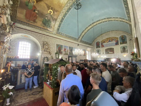 IMG-c57020f3089e8e59a5511c5e35e32d38-V_resize