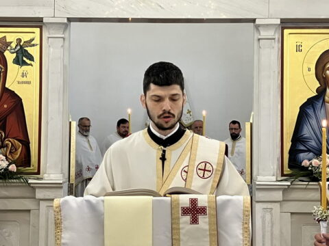 1718286400393_resize