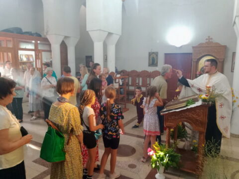 IMG-0f7e3be93a1b5d605e31bd592f281887-V_resize