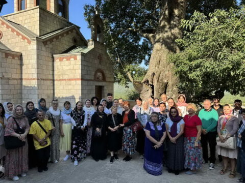 IMG-1759c06f1a817f7a8a8f7e86da49199b-V_resize