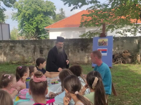 IMG-2865ad2baf418429ee2e340e24b93fc9-V_resize