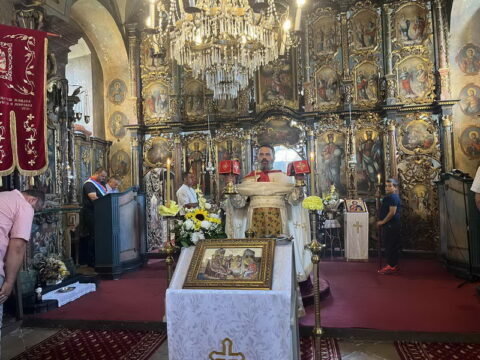 0-02-05-7dd99268a6345e85075b5a482a1dcdf95d3fe3a3d12acd69f71ecd01efcf212f_c104e3189382b838_resize