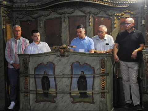 FOTOSIGOR-FACEBOOK+381641182714