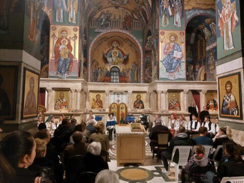 IMG-2bc6791fac0c787b5af049bc49df47c4-V_resize