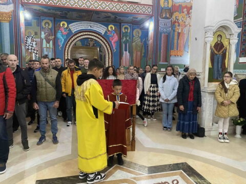 IMG-52c1ad5e1302c05c32fdc12d0a1c433c-V_resize