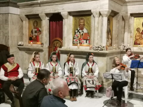 IMG-57c53900bdaa1fea042c7fd8ed828440-V_resize