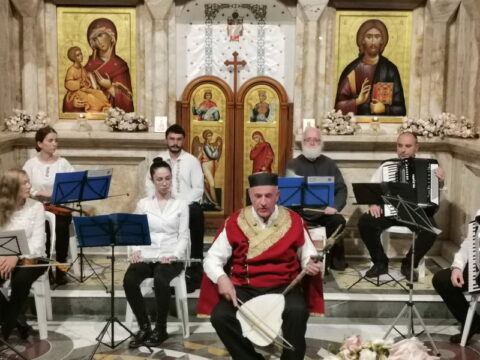 IMG-62669f049c82c4713e0a870b79a68088-V_resize