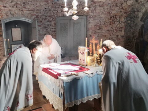 IMG-b4ddc1a259fb8617149842b8b115d7a7-V_resize