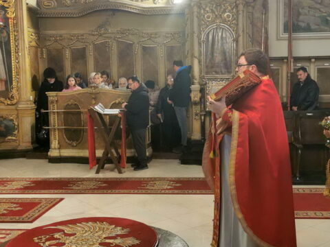 IMG-240273aa8db7cd95f87f5a5271bb871c-V_resize