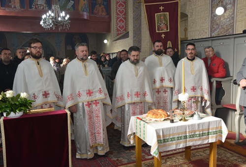 Примопредаја парохијске дужности у Силбашу