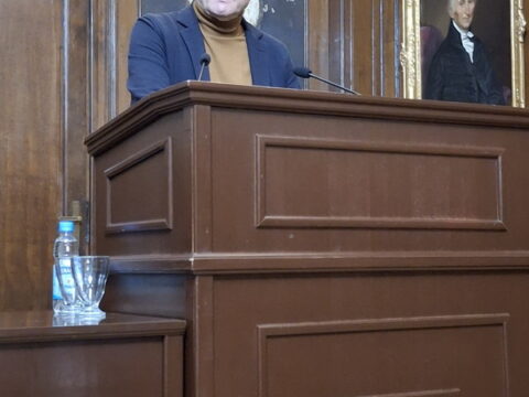 2025-03-27_21-04-29-862_resize