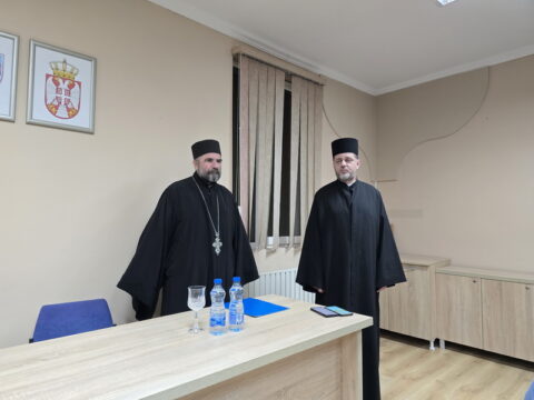 20250329_190032_resize