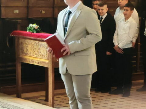 04c78b96-c3f7-411a-a722-6eddc716c158G_resize