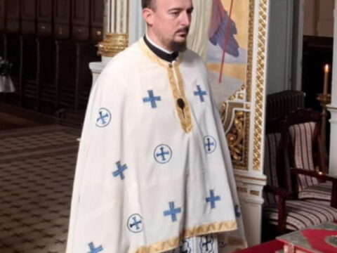 1ce89eaa-a7df-4b74-b94d-292ae9d0844b_resize