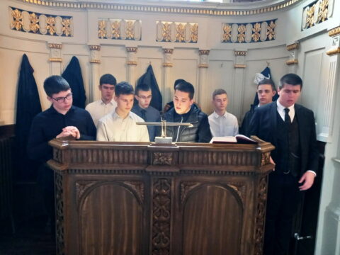 2b44f309-1c57-4efd-9997-55fb52f993d1_resize