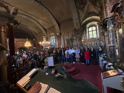 3719f0e9-9a95-4bd7-8aca-8b4c0c525f5c_resize