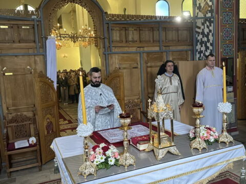 IMG-305cc799bdb61bd361320a6ebb055101-V_resize