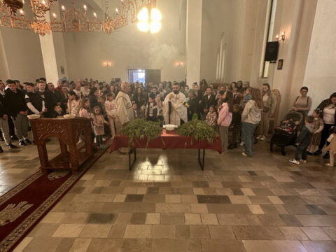 IMG-3a6f7b0f4554a0495de2aa902956d0ec-V_resize