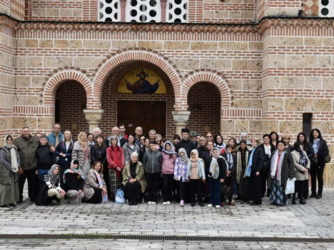 IMG-4fe1f3b7f461e1a2b6b8610bf4c20475-V_resize