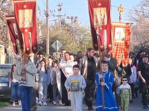 IMG-6432284d90f611422457ceb83eab0820-V_resize