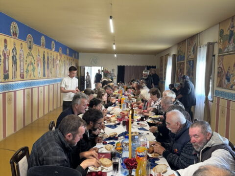 IMG-a1ad41019afa368304820b4c35585b1f-V_resize