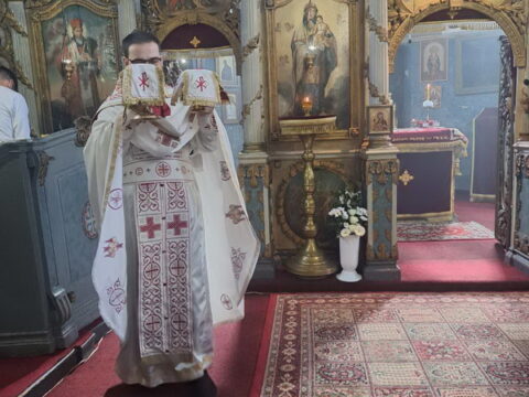 IMG-bc7ae95e7e9d90ff7754afdf8d91f98b-V_resize