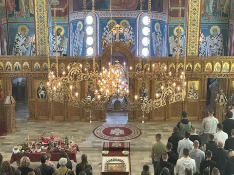 IMG-d74ad1b4ea0714b87a86ca4e479607b7-V_resize