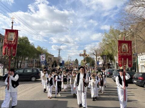 IMG-d98fd0c73e5df03188b9119002c53ecb-V_resize