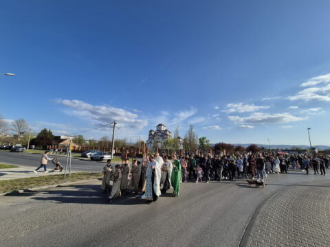 IMG-e414e05ff7e2a5d721e9440c6f13f221-V_resize