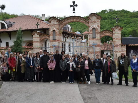 IMG-e536cfcfbd3e426369a9744875b2b431-V_resize