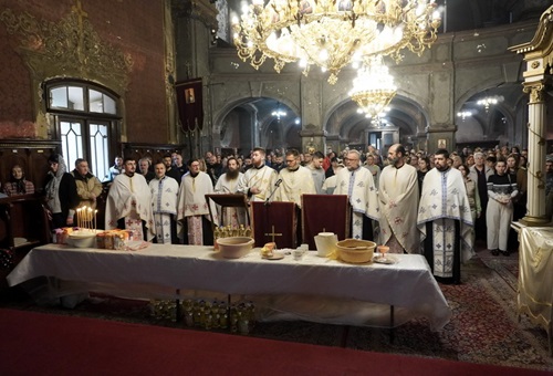 Света Тајна јелеосвећења у Сомбору