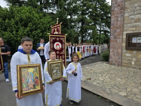1000030490_resize