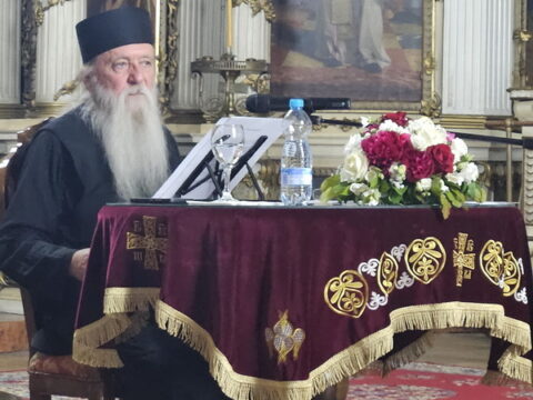 20250503_192353_resize