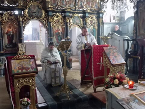 20250508_230905_resize