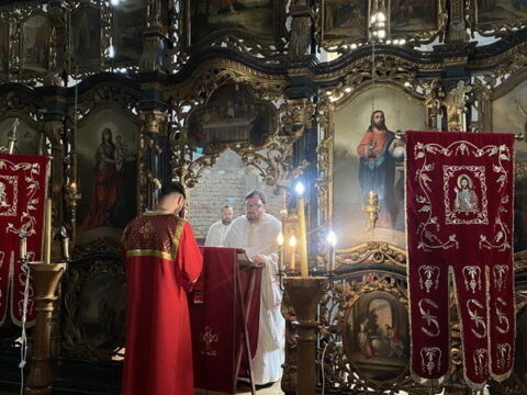 IMG-092b812d3472761b9827528c60f65445-V_resize