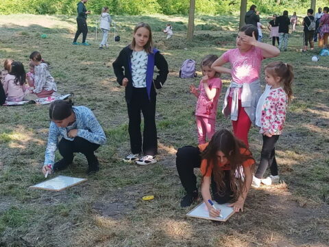 IMG-370f568652e8b8b7b5c44eb4cc0ec8ac-V_resize