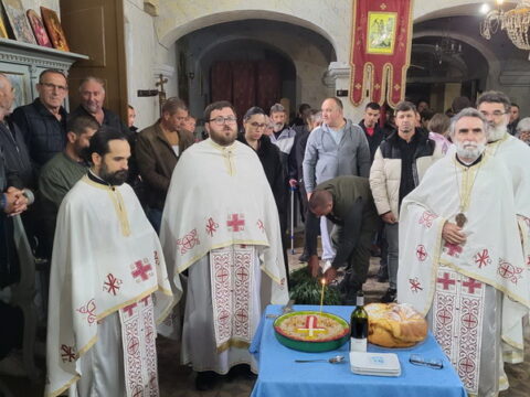 IMG-3f930040f335c72cf072d7fa72aeaf7a-V_resize