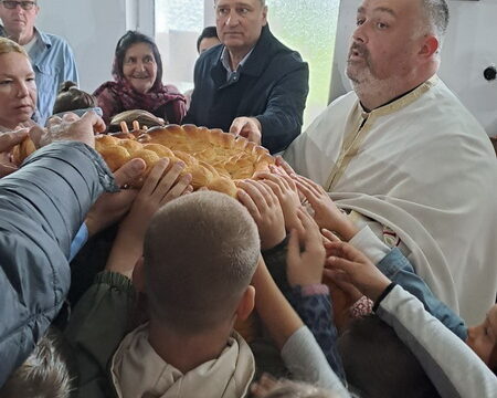 IMG-43fcd100d884f4d540c8e901df6b9d5e-V_resize