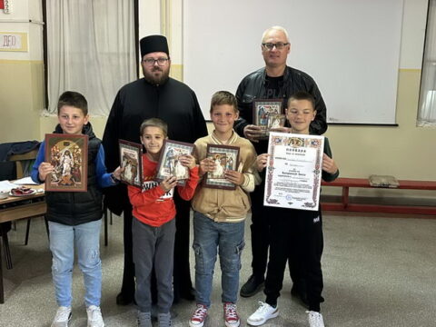 IMG-50166a2224096d72858877320469535c-V_resize