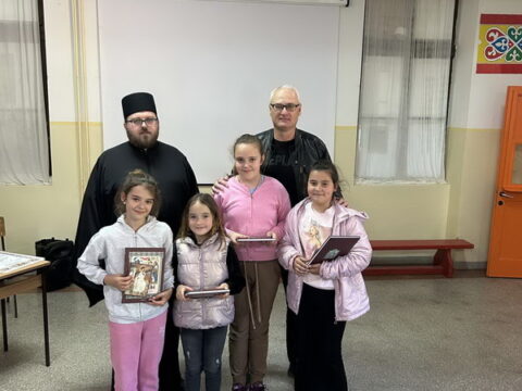 IMG-66042c49fa2fa1ea38811e529ab5c062-V_resize