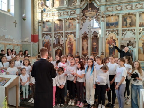 IMG-9fe46d6f19b41d6555bf6feba00c489b-V_resize