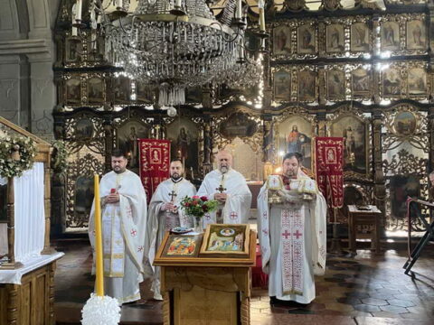 IMG-a160c75e6f9d50da0711b87ded912347-V_resize