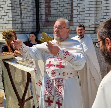 IMG-a4c353577d20b432aa46639004e0def2-V_resize