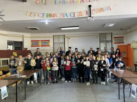 IMG-bbaa7f50e9fd87822e5979600a341b8f-V_resize