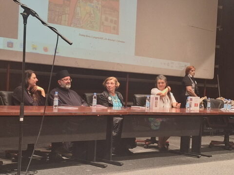 IMG-bc4798753f692c2ad7c95a7263236dd2-V_resize