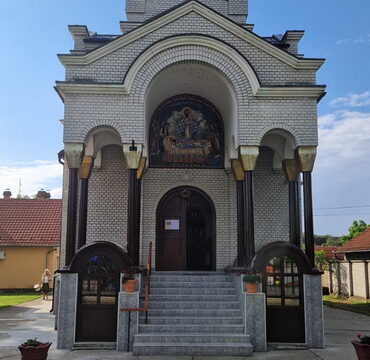 IMG-bca68149246ee28874ae7f47315a59f3-V_resize